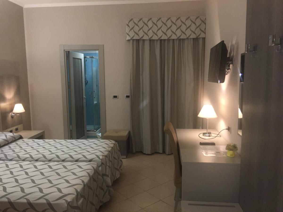 Hotel Niagara Catanzaro Ngoại thất bức ảnh