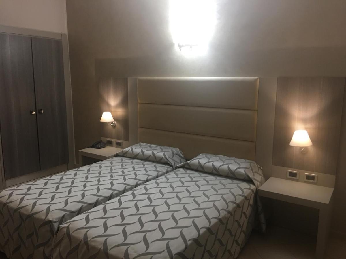 Hotel Niagara Catanzaro Ngoại thất bức ảnh