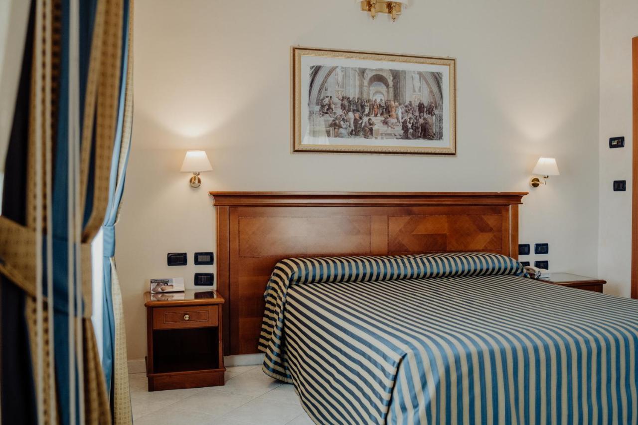Hotel Niagara Catanzaro Ngoại thất bức ảnh