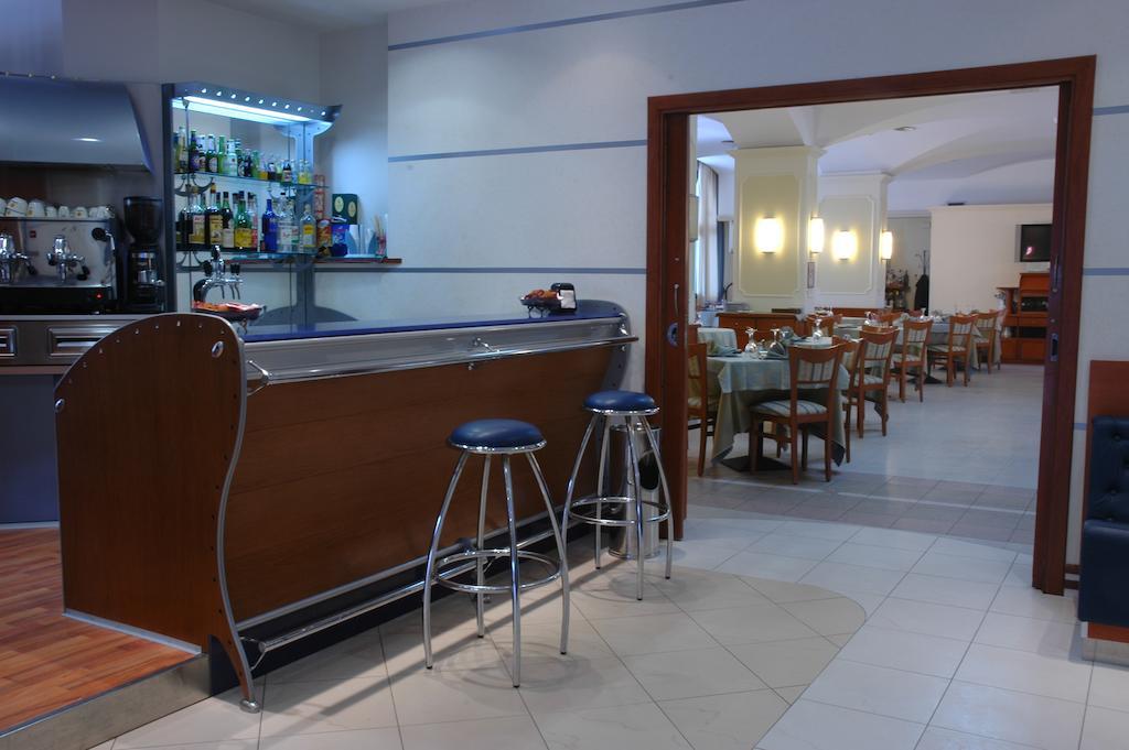 Hotel Niagara Catanzaro Ngoại thất bức ảnh