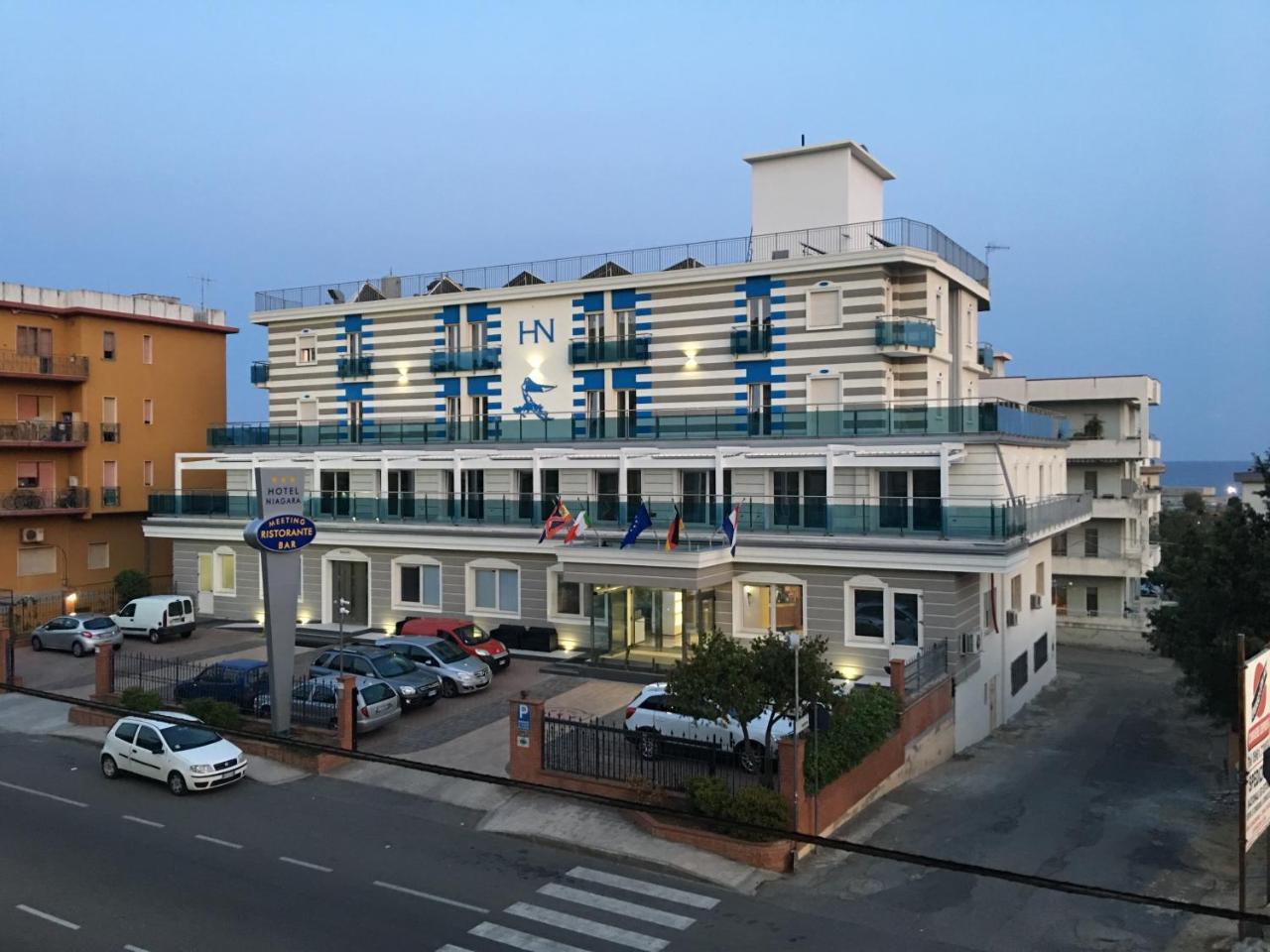 Hotel Niagara Catanzaro Ngoại thất bức ảnh