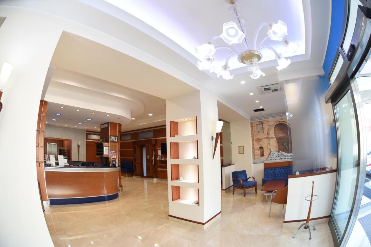 Hotel Niagara Catanzaro Ngoại thất bức ảnh